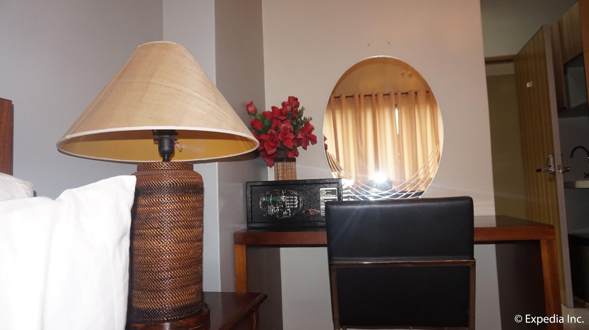 Pacific Park Hotel Quezon City Zewnętrze zdjęcie