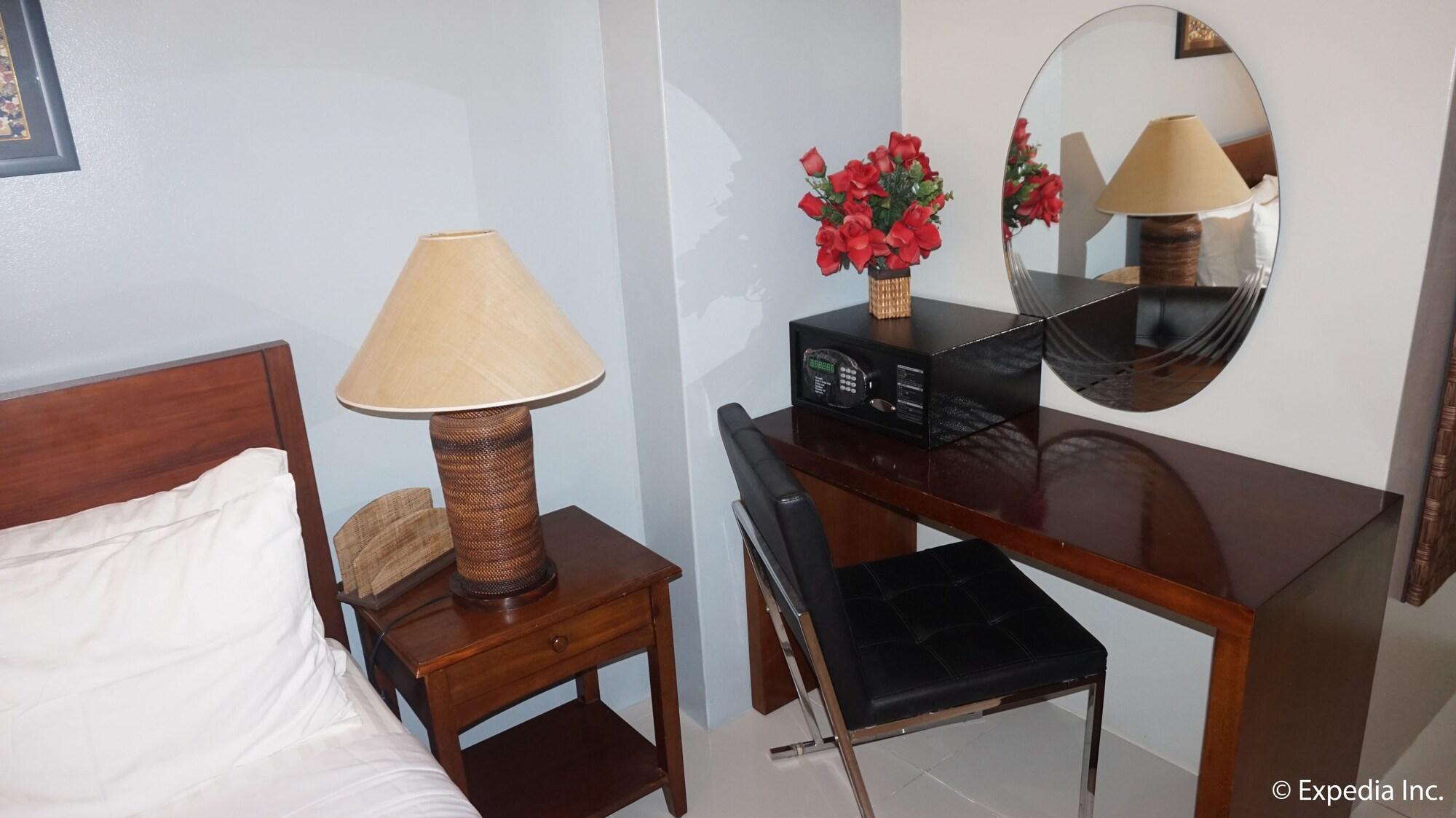 Pacific Park Hotel Quezon City Zewnętrze zdjęcie