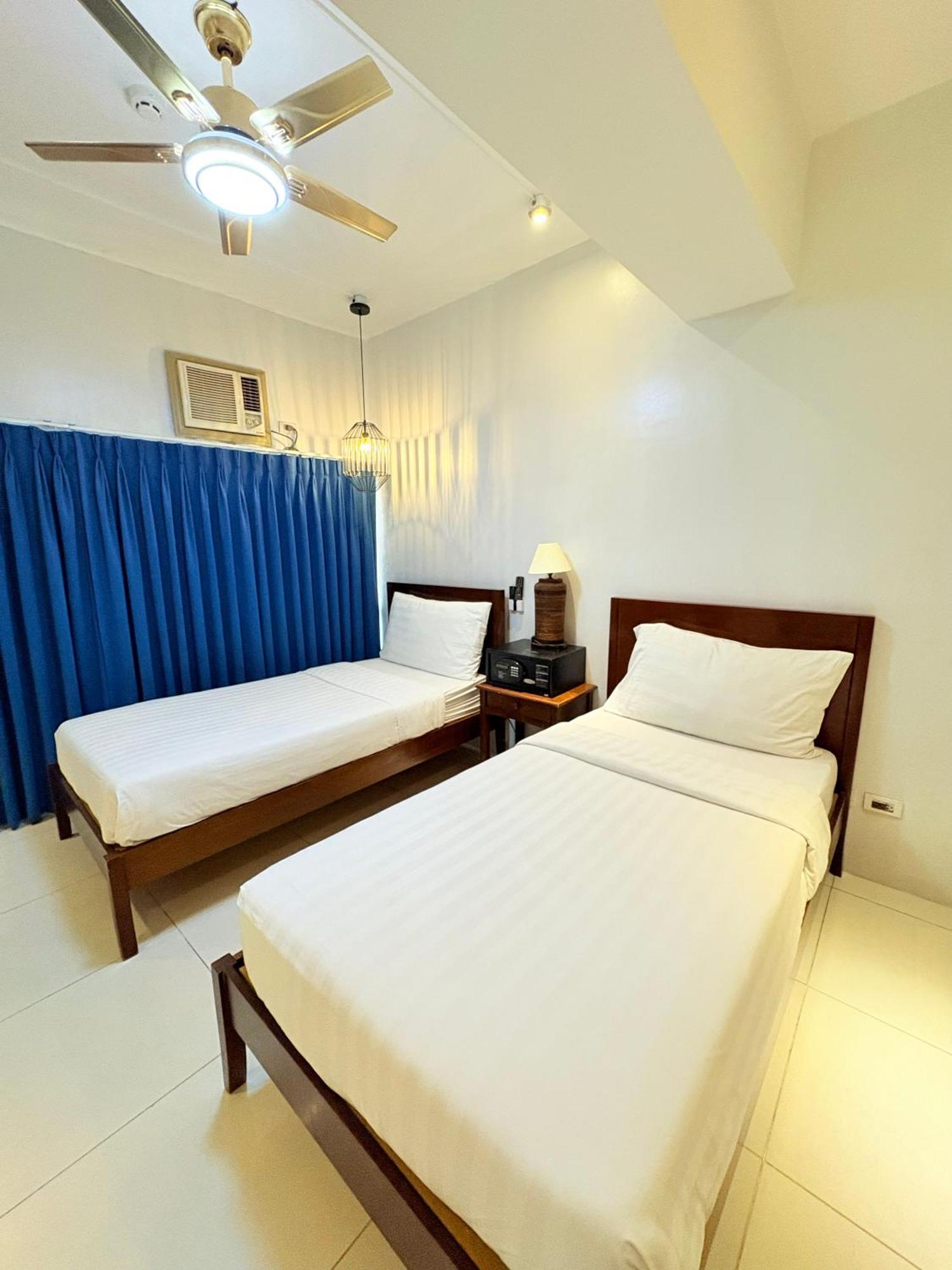 Pacific Park Hotel Quezon City Zewnętrze zdjęcie
