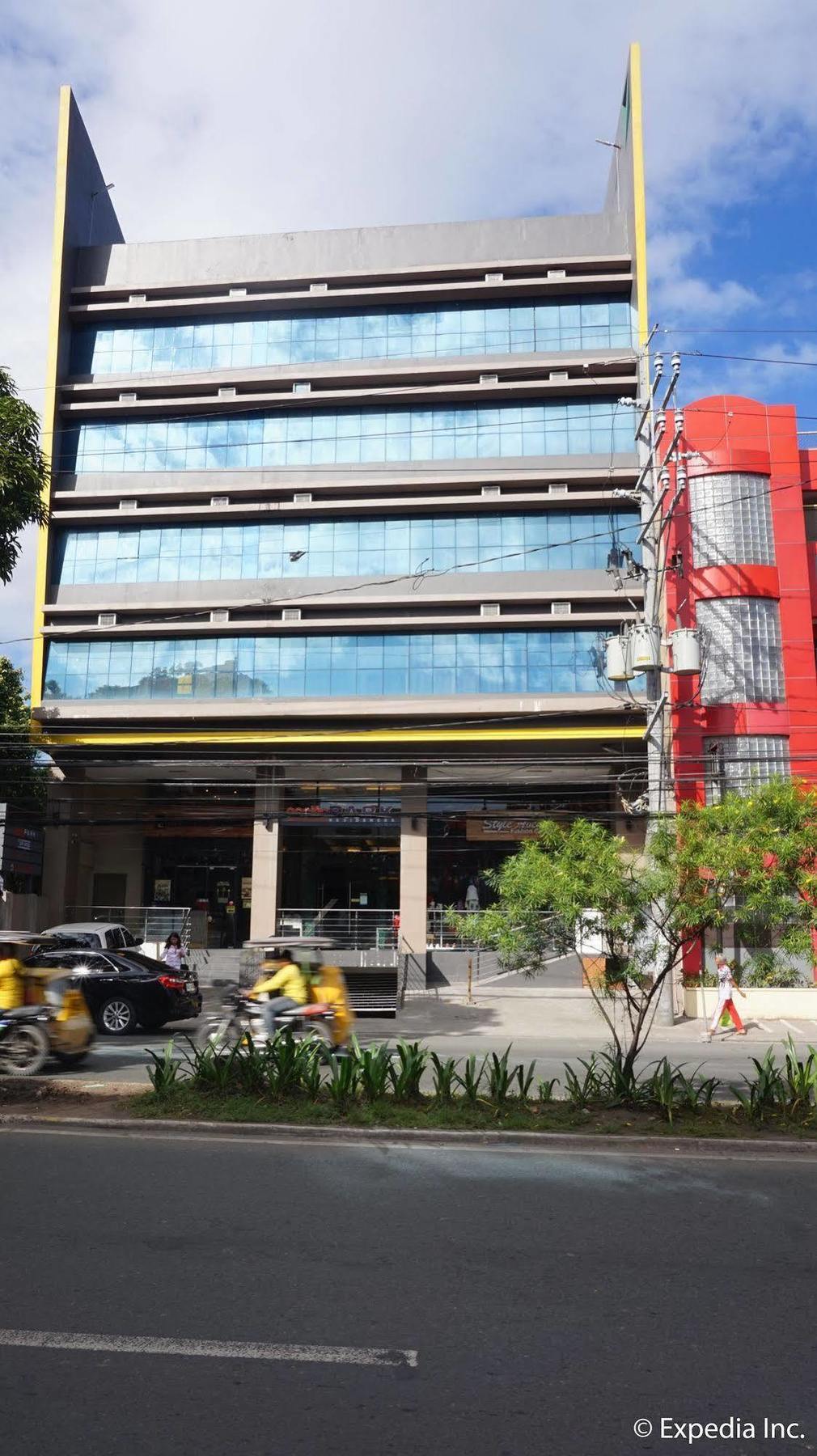 Pacific Park Hotel Quezon City Zewnętrze zdjęcie
